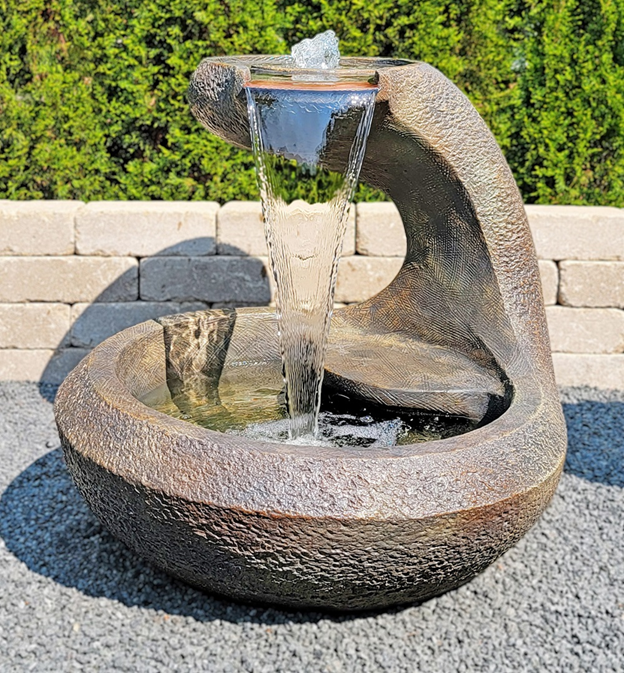 Modern Garden Fountain Ideas That Will Instantly Uplift Your Outdoor Space