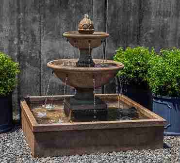 Campania La Mirande Fountain