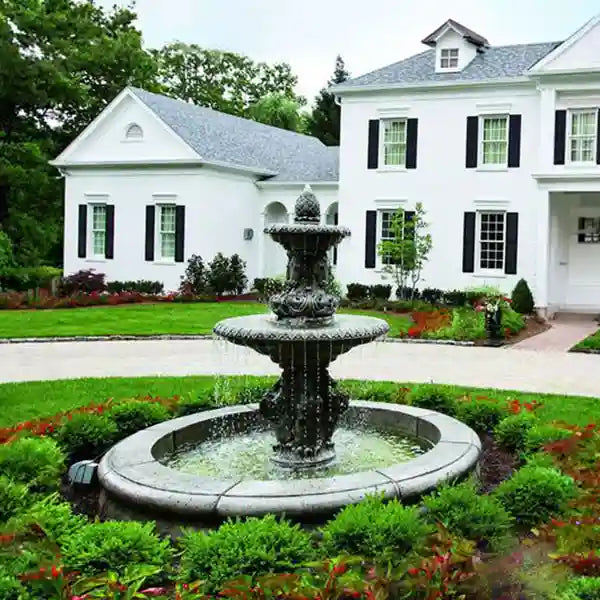 Fiore Cavalli Fountain with Fiore Pond