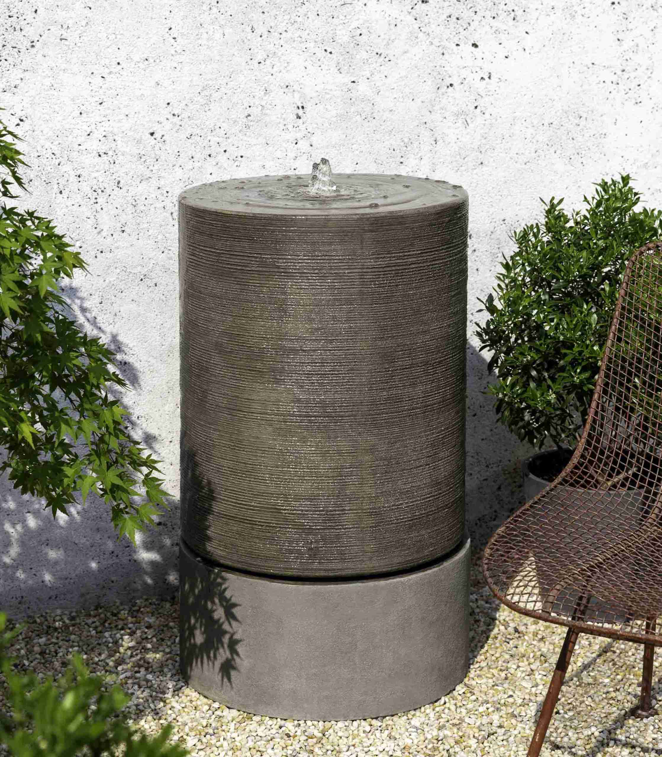 Campania Large Cylinder Fountain
