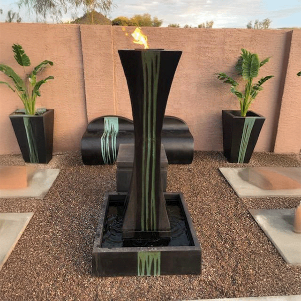 Gist Large I Garden Fountain