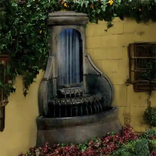Henri Studio Falling Diamonds Corner Fountain