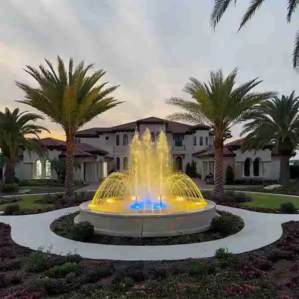 Mount Dora Fountain night view