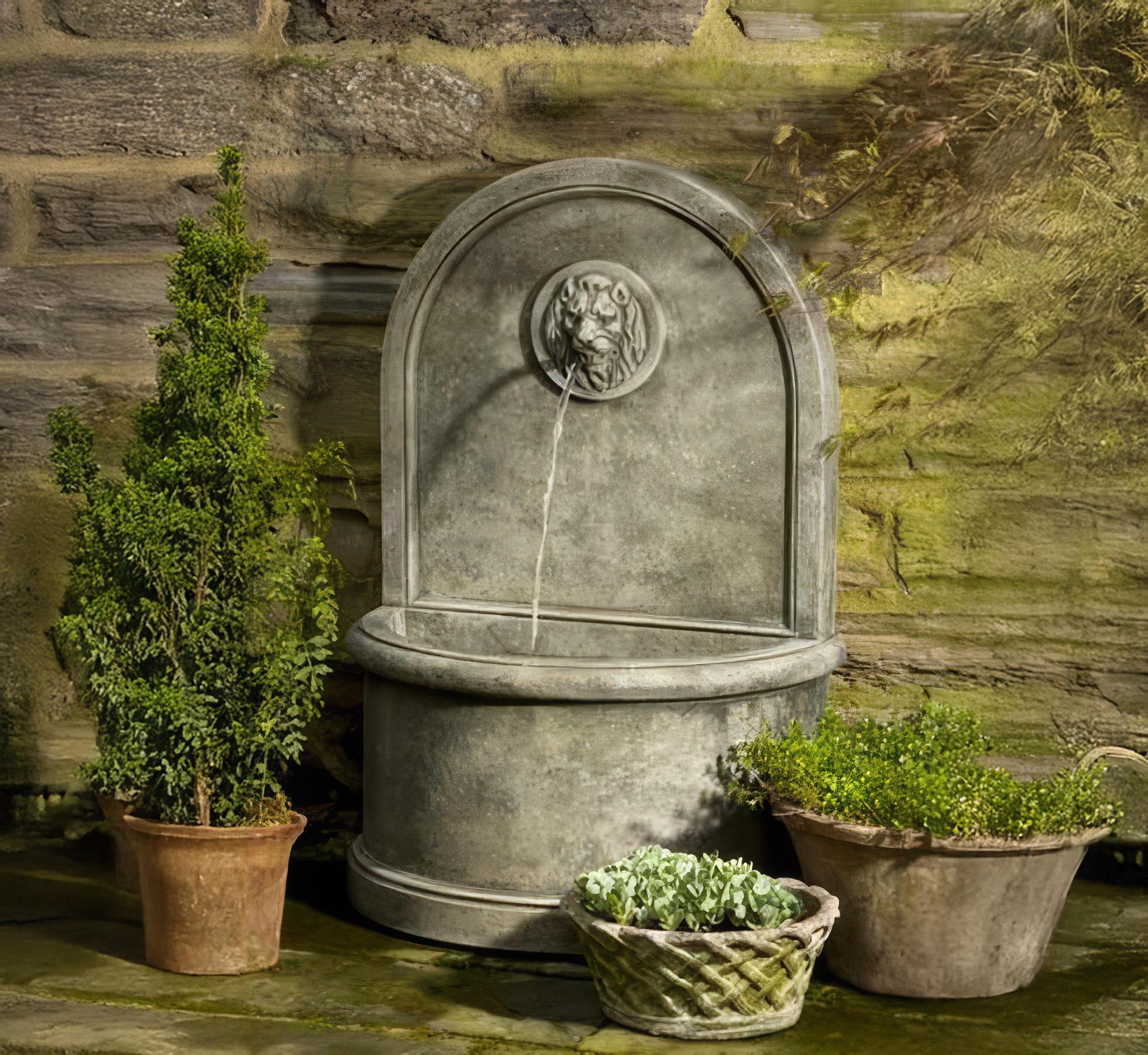 Campania Lion Wall Fountain
