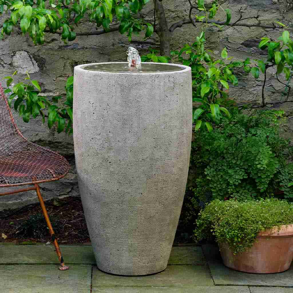 Jar fountain