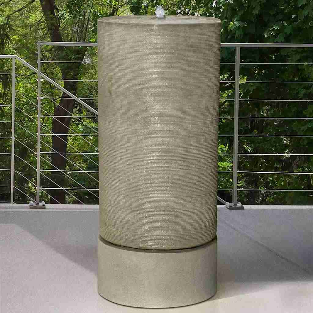 Tall round fountain