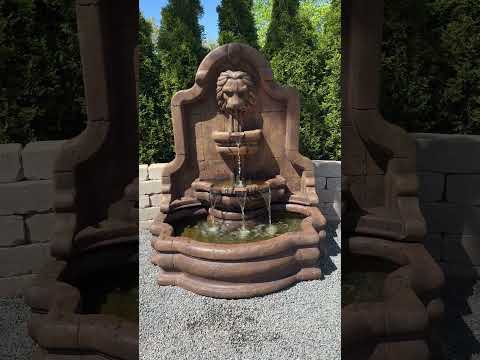 Henri Lion Face Terrazzo Bella Fountain