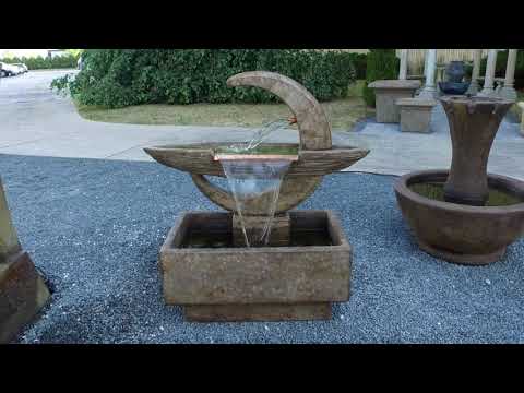 Henri Studio Moon Dance Fountain