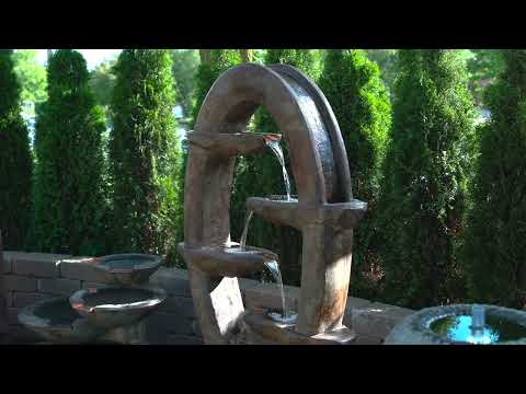 Henri Ellipse Fountain