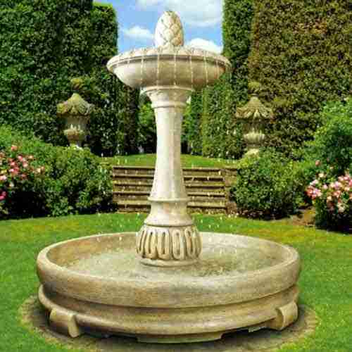 Henri Studio Riviera Fountain in Rondo Basin