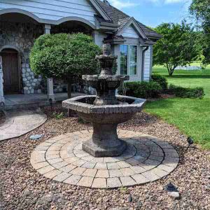 Henri Studio Grenoble Three-Tier Fountain