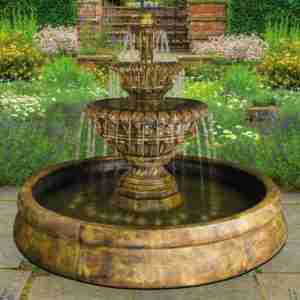 Valencia Spill Fountain in Crested Basin