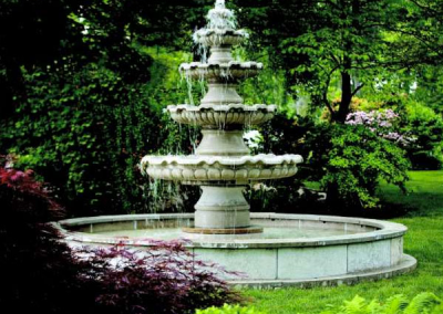 How to Choose the Best Outdoor Fountain for Your Space: Expert Tips and Mistakes to Avoid