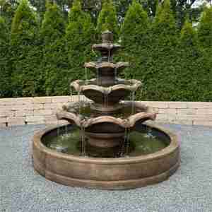 Henri Quattro Tier Fountain in Valencia Basin